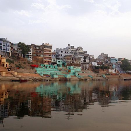 Отель Amritara Suryauday Haveli Варанаси Экстерьер фото